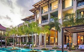 Eden Bleu Hotel